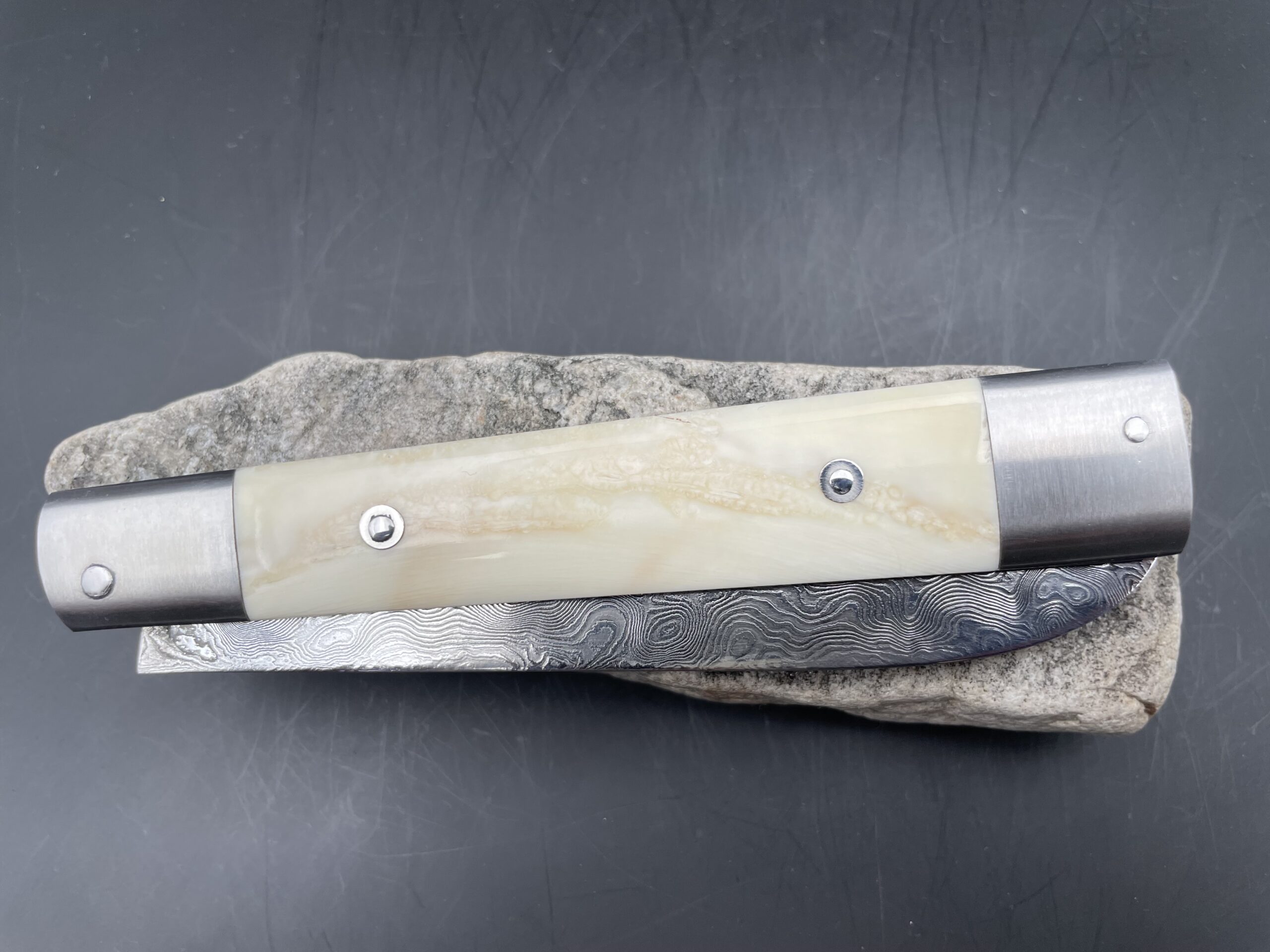 "Stylo" doubles mitres damas carbone et ivoire de phacochère – Image 5