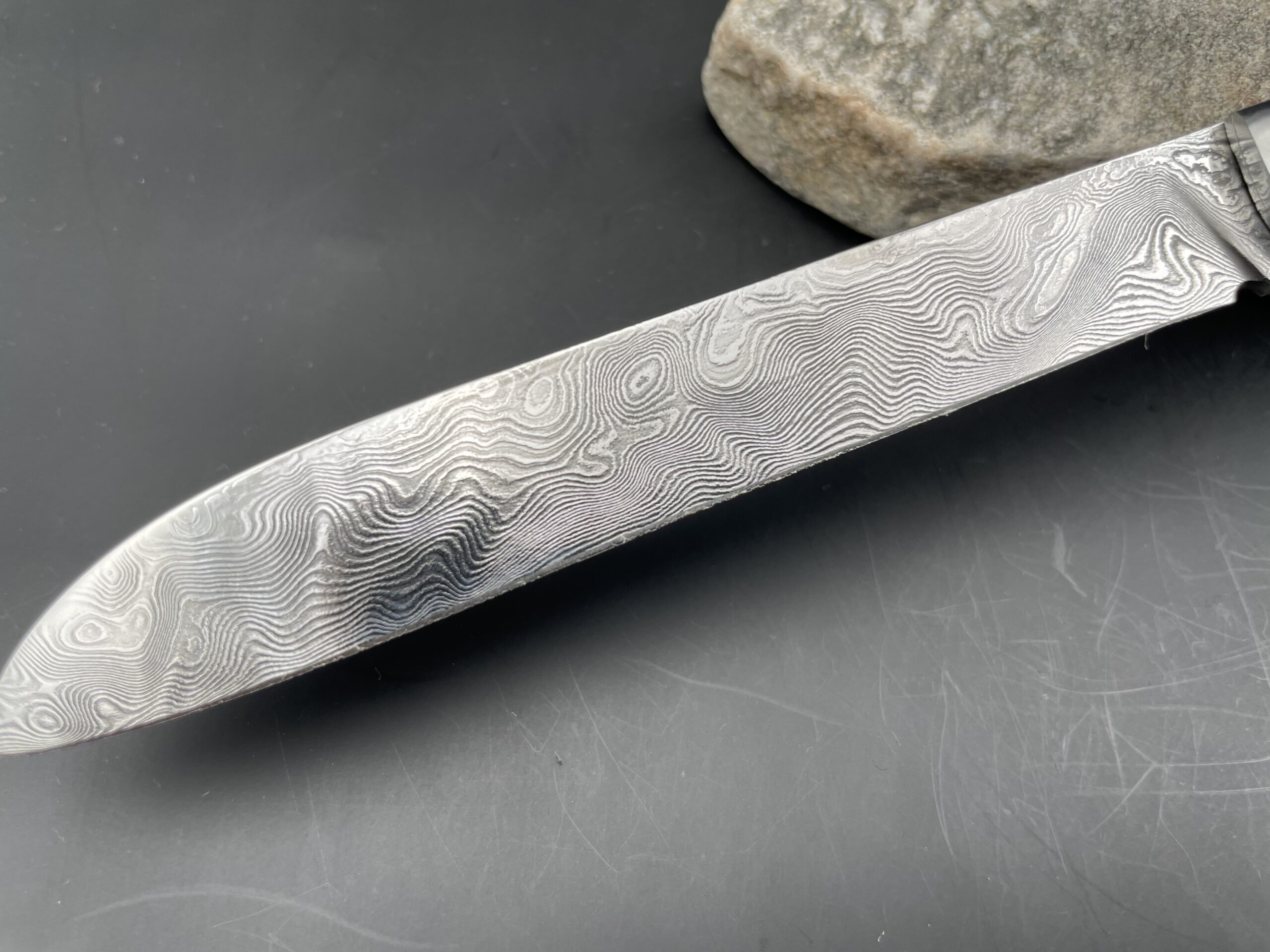 "Stylo" doubles mitres damas carbone et ivoire de phacochère – Image 3