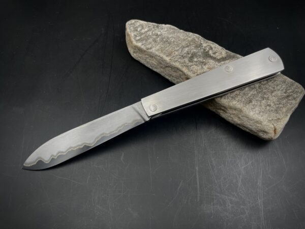 Canif type Pradel, manche inox et lame en sandinox